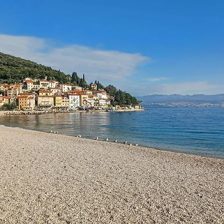 Dom wakacyjny Stunning In Moscenicka Draga With Wifi