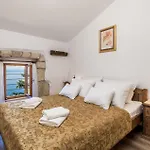 Vakantiehuis Luxurious In Moscenicka Draga *
