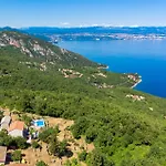 Vakantiehuis Luxurious In Moscenicka Draga *