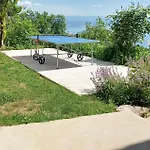 Vakantiehuis Luxurious In Moscenicka Draga Sveti Anton (Krk)