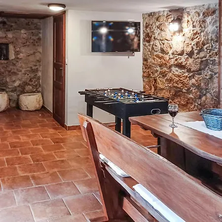 Luxurious In Moscenicka Draga Feriehus *