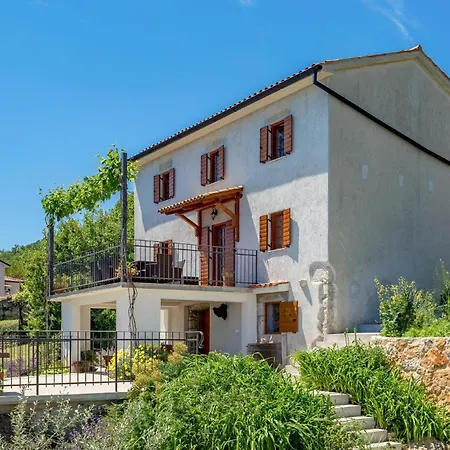 Luxurious In Moscenicka Draga Vakantiehuis Sveti Anton (Krk)