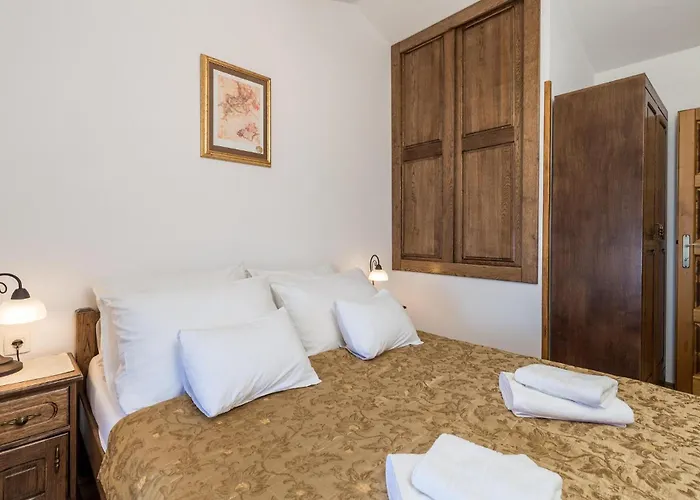 3 Bedroom Cozy In Moscenicka Draga *