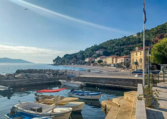 3 Bedroom Cozy In Moscenicka Draga * Sveti Anton (Krk)